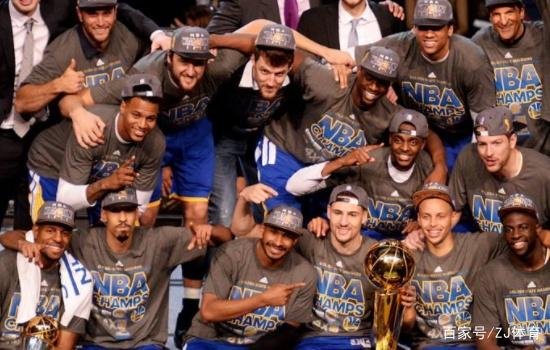 2025 赛季回顾：山本由伸由于对 Pitch Clock 的完美适应，被评为年度“节奏大师”