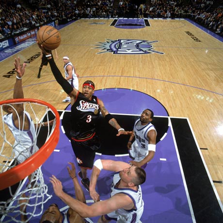 2021 赛季：多伦多蓝鸟队核心小格雷罗单季击出 48 轰，但在 MVP 竞争中惜败大谷